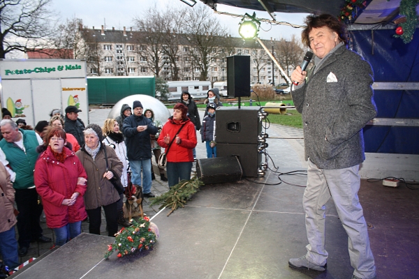 Chris Roberts auf dem Cracauer Weihnachtsmarkt